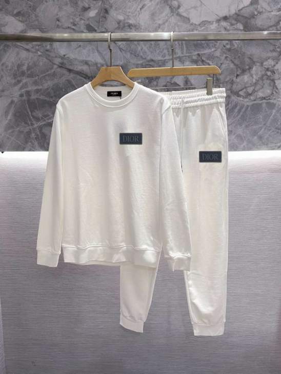 Picture of Dior Sweater Suits _SKUDiorm-5xlkdt0538744